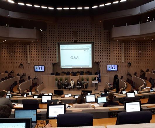 Vue de l'hémicycle pendant l'événement Hub Europe - Usine du Futur