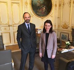 Christelle Morançais, présidente du Conseil régional des Pays de la Loire et Édouard Philippe, premier ministre, à Matignon